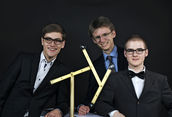 Untersuchung des Chaosverhaltens post-newtonscher Orbitalbewegungen