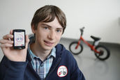 Laurastro – die per Smartphone ferngesteuerte Bremse fürs Laufrad