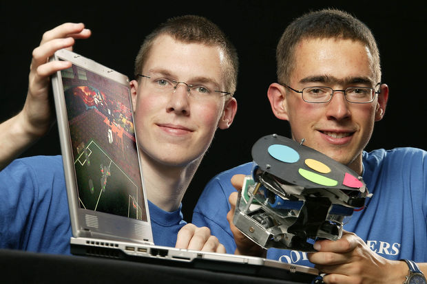 Simulierung einer Testumgebung für Fußball spielende Roboter