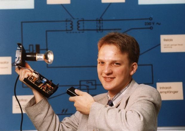 Das Ende der konventionellen Standby-Schaltung – oder wie spart man 6 Milliarden kWh Strom im Jahr