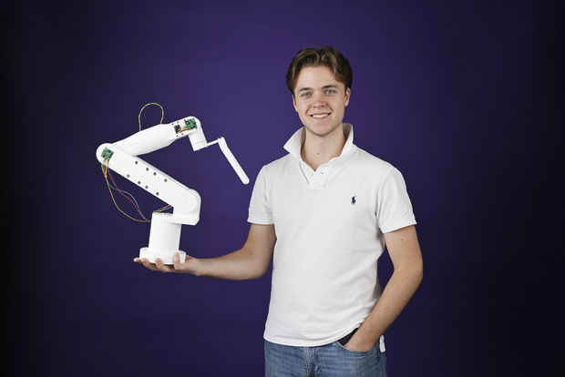 IRAS – Individuelles Roboterarm-System