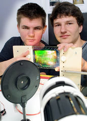 Herstellung von Phasenhologrammen in Dichromatgelatine