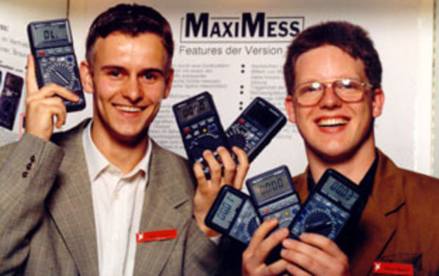 Erfassen, Eichen und Verarbeiten physikalischer Größen mit dem PC – Das Softwaresystem MaxiMess
