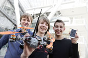 Entwicklung eines autonomen Quadrocopters