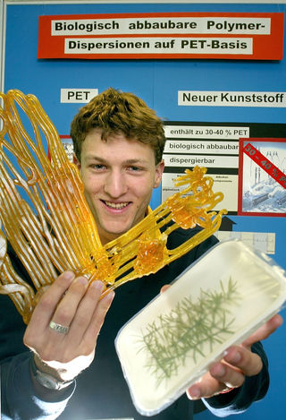 Biologisch abbaubare Polymer-Dispersionen auf PET-Basis